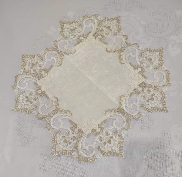 Серветка велюрова Acme з мереживом 40*40 Melisa Krem