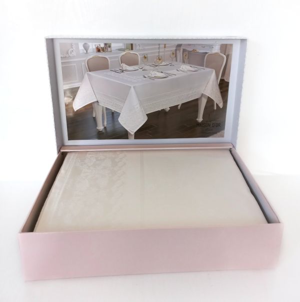 Скатертина Set Maison D'or 160х320+8psc Palmer Ecru