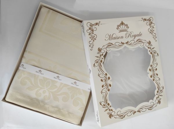 Скатертина тефлон Maison Royale 160*220 Lidya Cream