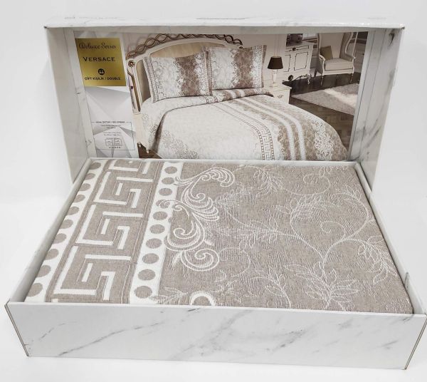 Покривало My Bed Жакард 240x260 з наволочками Versace Cappucino