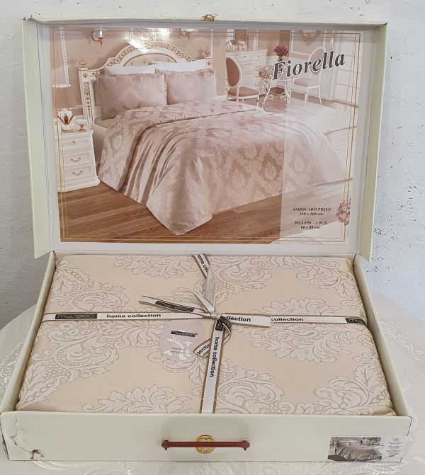 Покривало My Bed Жакард 240x260 з наволочками Fiorella Kahve