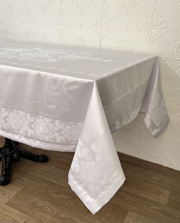 Скатертина тефлонова Masali 160х350 Jumbo White PVS