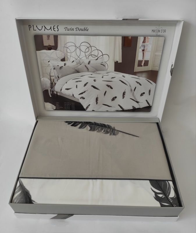 Постільна білизна Maison D'or сатин сімейна Plumes Grey
