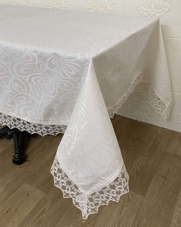 Скатертина Masali поліестер з мереживом 140х180 Model 514 Cream