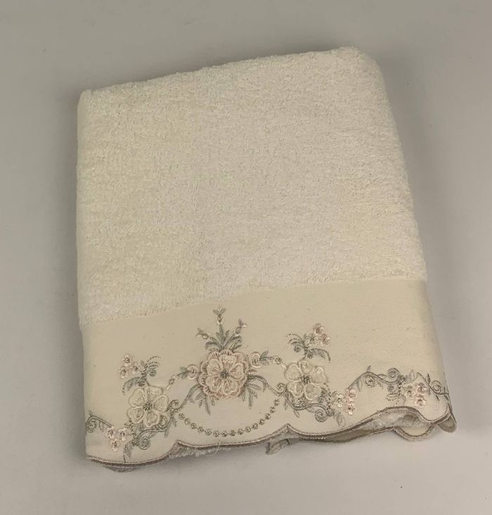 Рушник Pupilla 70х140 Lena- 1 Cream