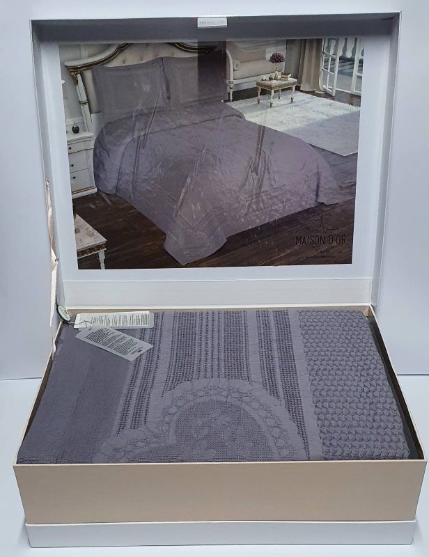 Покривало Пике Maison D'or Lola 260x260 Tas