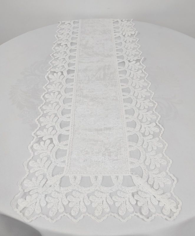 Доріжка велюрова Acme з мереживом 40*140 Amora Krem