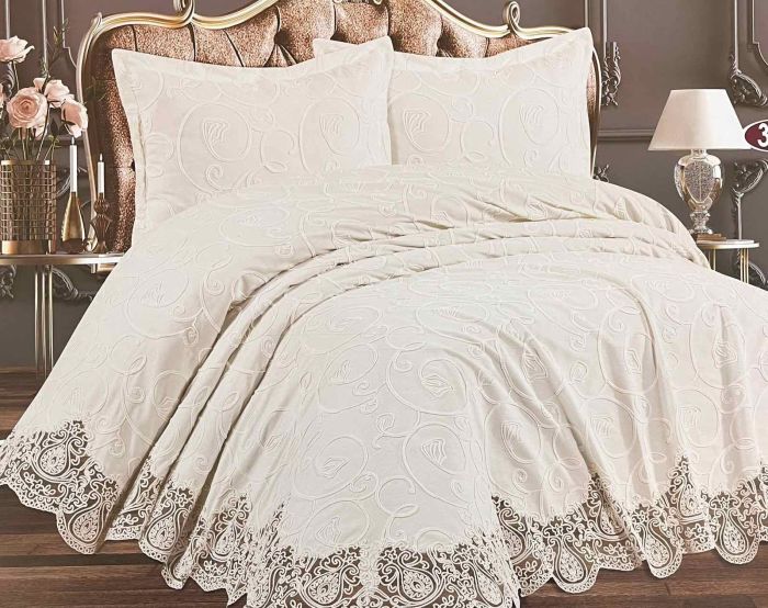 Покривало в подарунковій скриньці Maison Royale 240х260 Cream