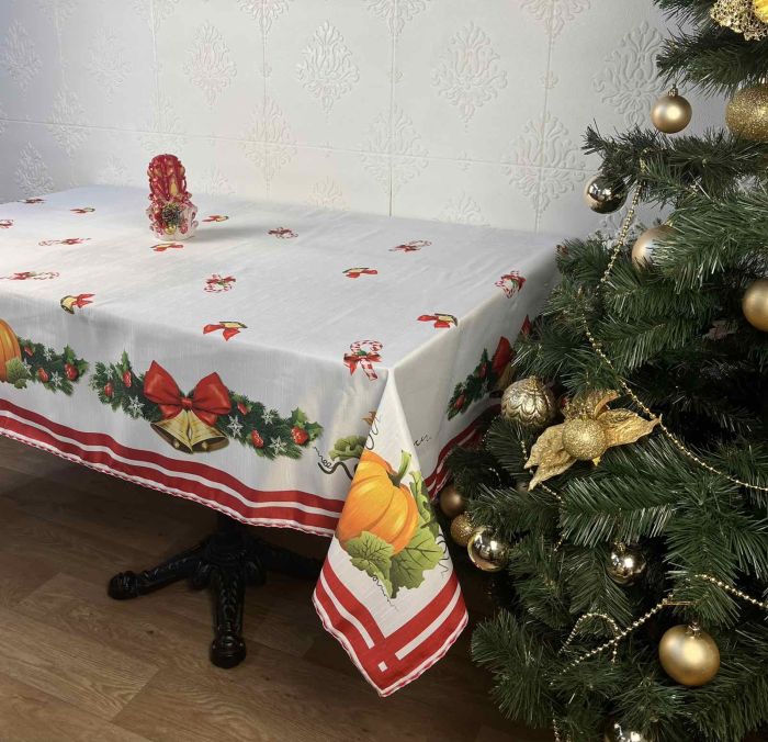 Скатертина Maison Royale новорічна 160x220 Model 02 в коробці