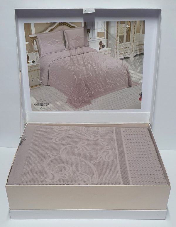 Покривало Пике Maison D'or La Vergne 260x260 Plum (Purple)