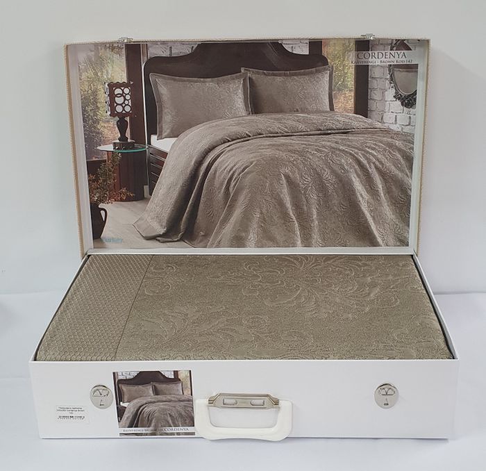 Покривало Issihome 240x260 Cordenya Brown 142