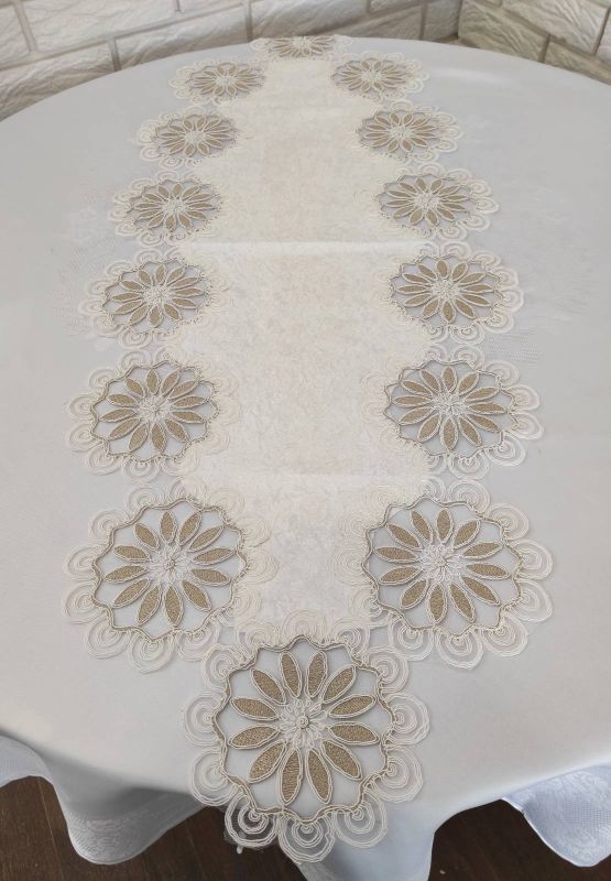 Доріжка велюрова Acme з мереживом 45*100 Sahra Cream