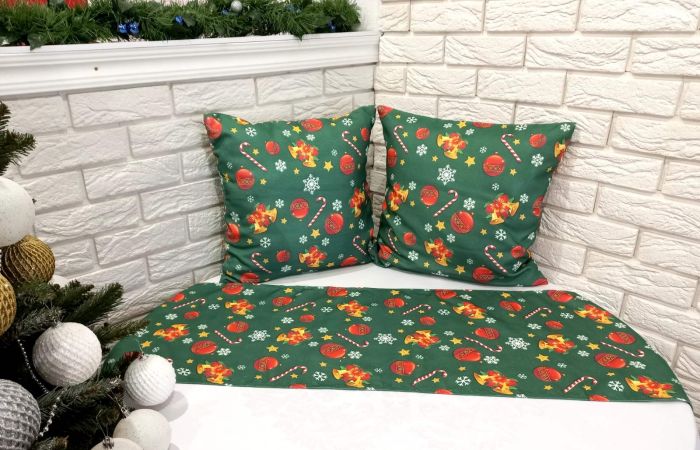 Набір новорічний "Print" доріжка 35х185 + 2 наволочки 45х45 Yesil в коробці
