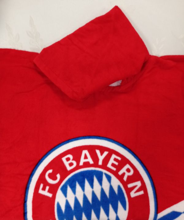 Рушник-пончо махровий Bayern
