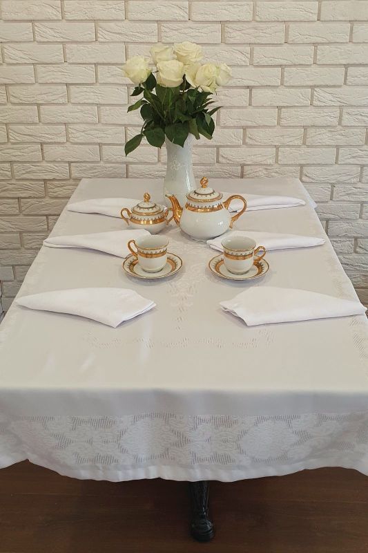 Скатертина Sagol тефлон 160x350 St-060 Cream + 10 серветок 45 см *