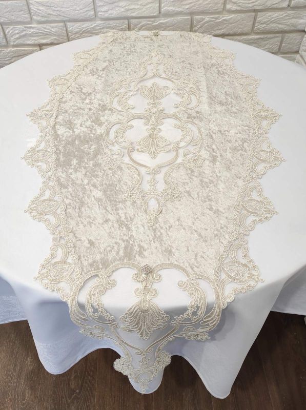 Доріжка велюрова Acme з мереживом 70*160 Odin Cappicino