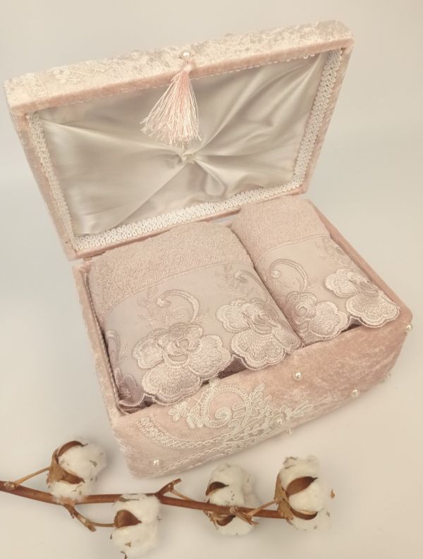 Набір рушників в шкатулці Minteks Blossom Lilac