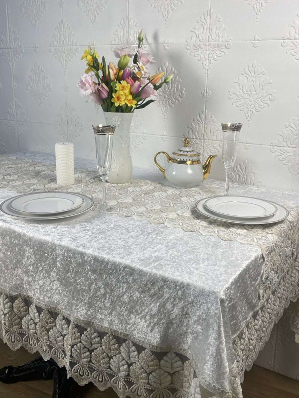 Скатертина Велюр Acme Tekstil 160x220 Lux Queen Krem-Gold PVS