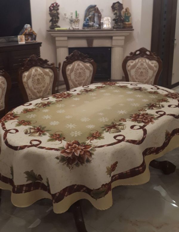 Скатертина Sagol новорічна 160х260 ovale ST-135 V2 в коробці