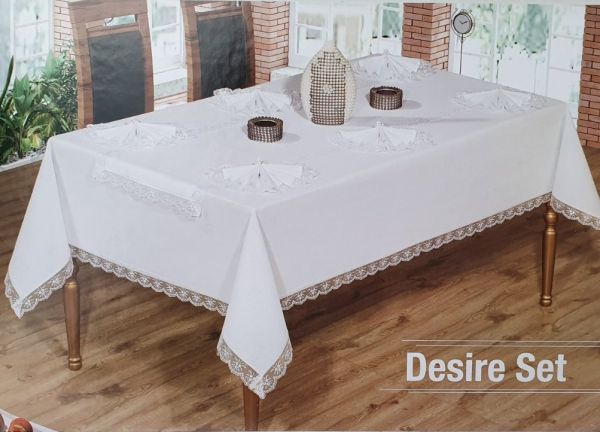 Скатертина Set Maison Royale 160x220+8 psc Desire Cream