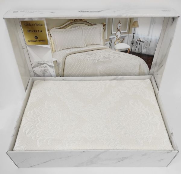 Покривало My Bed Жакард 240x260 з наволочками Biyella