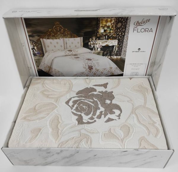 Покривало My Bed Жакард 240x260 з наволочками Flora Beige