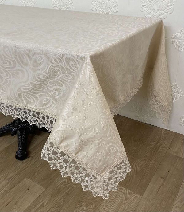 Скатертина Masali поліестер з мереживом 160х300 Model 514 Cappucino