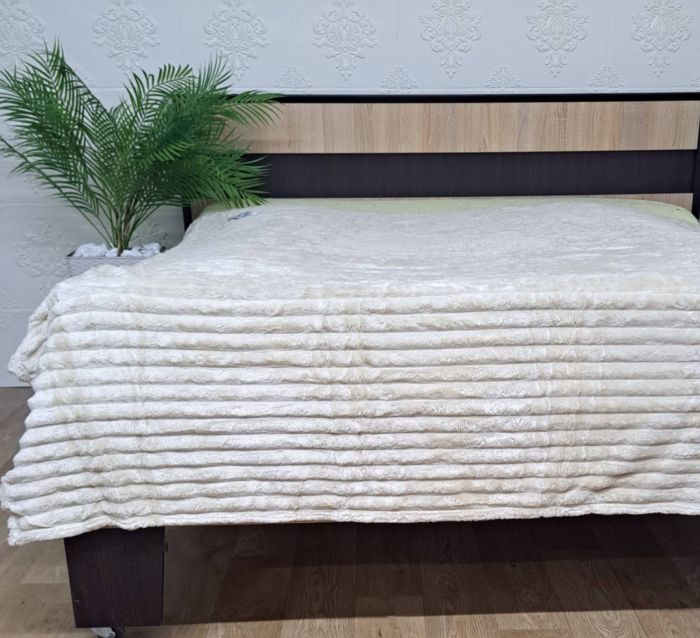 Покривало велюр 210х230  Cream (619)
