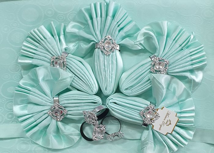 Скатертина Kurdeleli Set Maison Royale 160x220+8 psc Mint