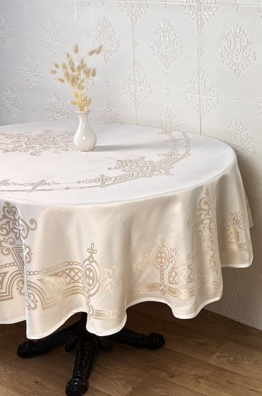 Скатертина тефлон PVS Maison Royale 160*220 Ovale Yakut Cream